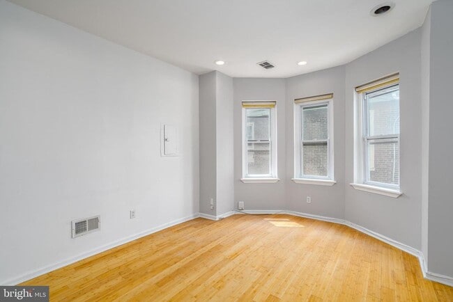 744 S 22nd St in Philadelphia, PA - Building Photo - Building Photo