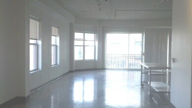 400 Central Ave SE in Albuquerque, NM - Building Photo - Building Photo