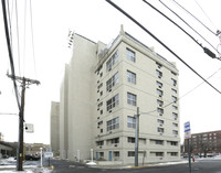 Crows Nest Condominium in Perth Amboy, NJ - Foto de edificio - Building Photo