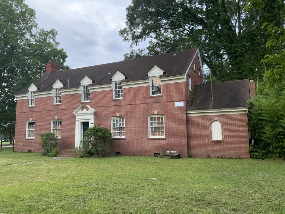 107 Bragg St NE in Wilson, NC - Building Photo