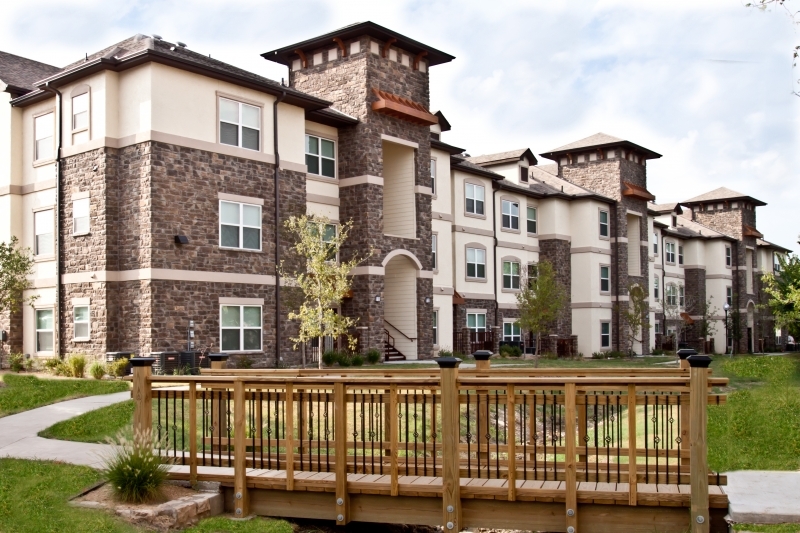 North Court Villas in Frisco, TX - Foto de edificio