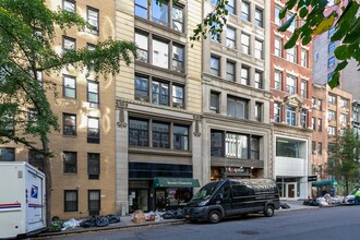 Cooperative in New York, NY - Foto de edificio - Building Photo