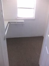 604 Oakland Dr in Irving, TX - Building Photo - Building Photo