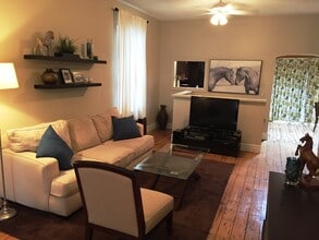 223 London St in Peterborough, ON - Building Photo - Building Photo