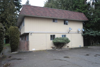 5731 204th St SW in Lynnwood, WA - Building Photo - Building Photo