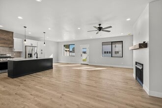 551 S Teton Ave in Sugar City, ID - Foto de edificio - Building Photo