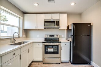 215 S Doran in Mesa, AZ - Building Photo - Building Photo