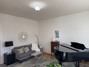 3580 Burch Ave in Cincinnati, OH - Building Photo - Building Photo