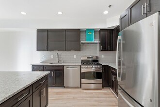 86 Clinton St in Hoboken, NJ - Building Photo - Building Photo