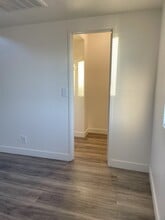 2157 Carroll St in North Las Vegas, NV - Foto de edificio - Building Photo