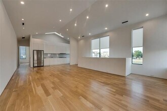 1504 Burlew St in Dallas, TX - Building Photo - Building Photo