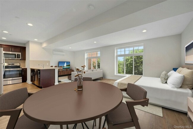 40 Jackson Ave in Eastchester, NY - Foto de edificio - Building Photo