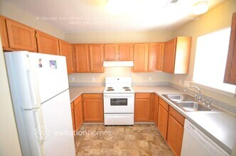 9224 Stone Abbey Pl in Charlotte, NC - Foto de edificio - Building Photo