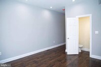 437 E Lorraine Ave photo'