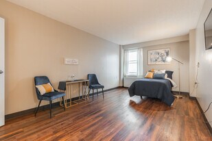 Chapel House Senior Apartments - Age 62+ in Louisville, KY - Building Photo