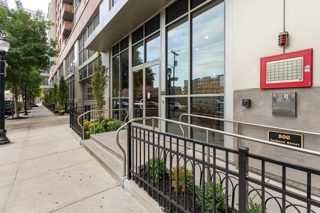 property at 800 Jackson St