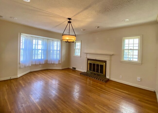 property at 1825 Fairchild Ave