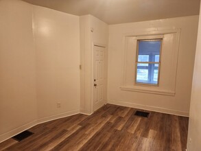 928 E 17th St-Unit -A in Wilmington, DE - Building Photo - Building Photo