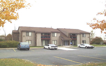 Rivergreen Apartments in Riverview, MI - Building Photo - Building Photo