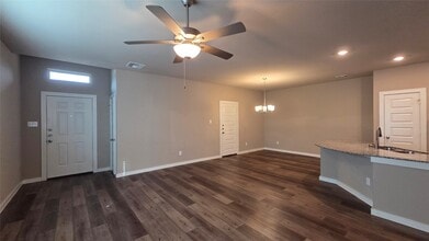 9729 Grosbeak Ln in Magnolia, TX - Building Photo - Building Photo