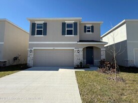 10455 Tucker Rd in Brooksville, FL - Building Photo