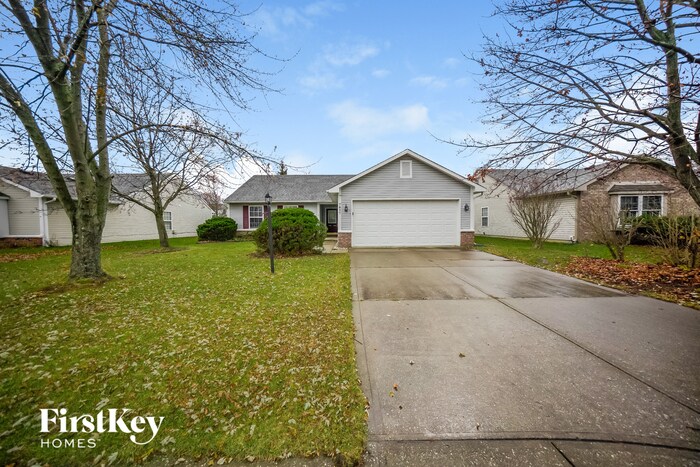 7837 Cross Willow Blvd in Indianapolis, IN - Building Photo