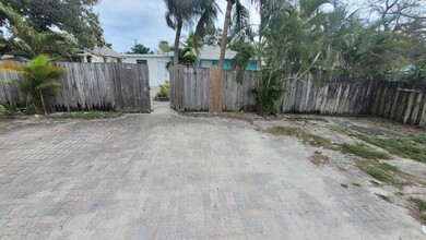 821 N Federal Hwy in Lake Worth Beach, FL - Building Photo - Building Photo