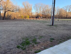 871 Deep Gap Rd in Jackson, TN - Building Photo - Building Photo