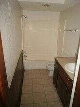 304 Chalmette Dr in Norman, OK - Building Photo - Building Photo
