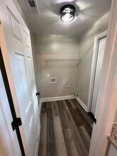 414 Hollywood Dr in Old Hickory, TN - Foto de edificio - Building Photo