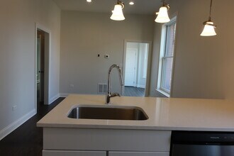 809 N Franklin St in Chicago, IL - Building Photo - Building Photo