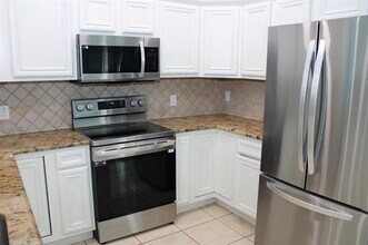 755 Lakeside Dr in Rockwall, TX - Building Photo - Building Photo