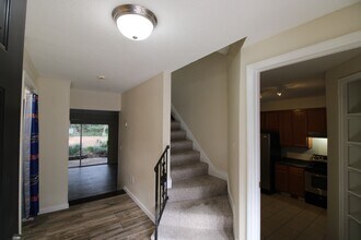 507 NW 39th Rd in Gainesville, FL - Building Photo - Building Photo