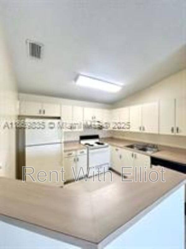 property at 3610 N 56th Ave