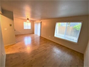 6103 Carmel Ln SE in Lacey, WA - Building Photo - Building Photo