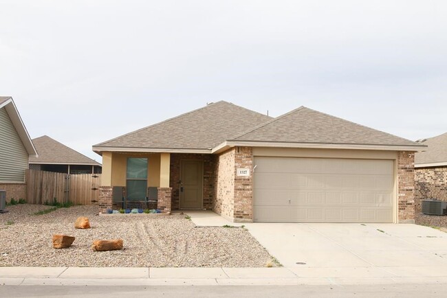 1327 Masquerade Blvd in Odessa, TX - Building Photo - Building Photo