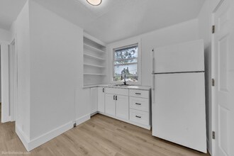 725 2nd St in Newport, WA - Building Photo - Building Photo