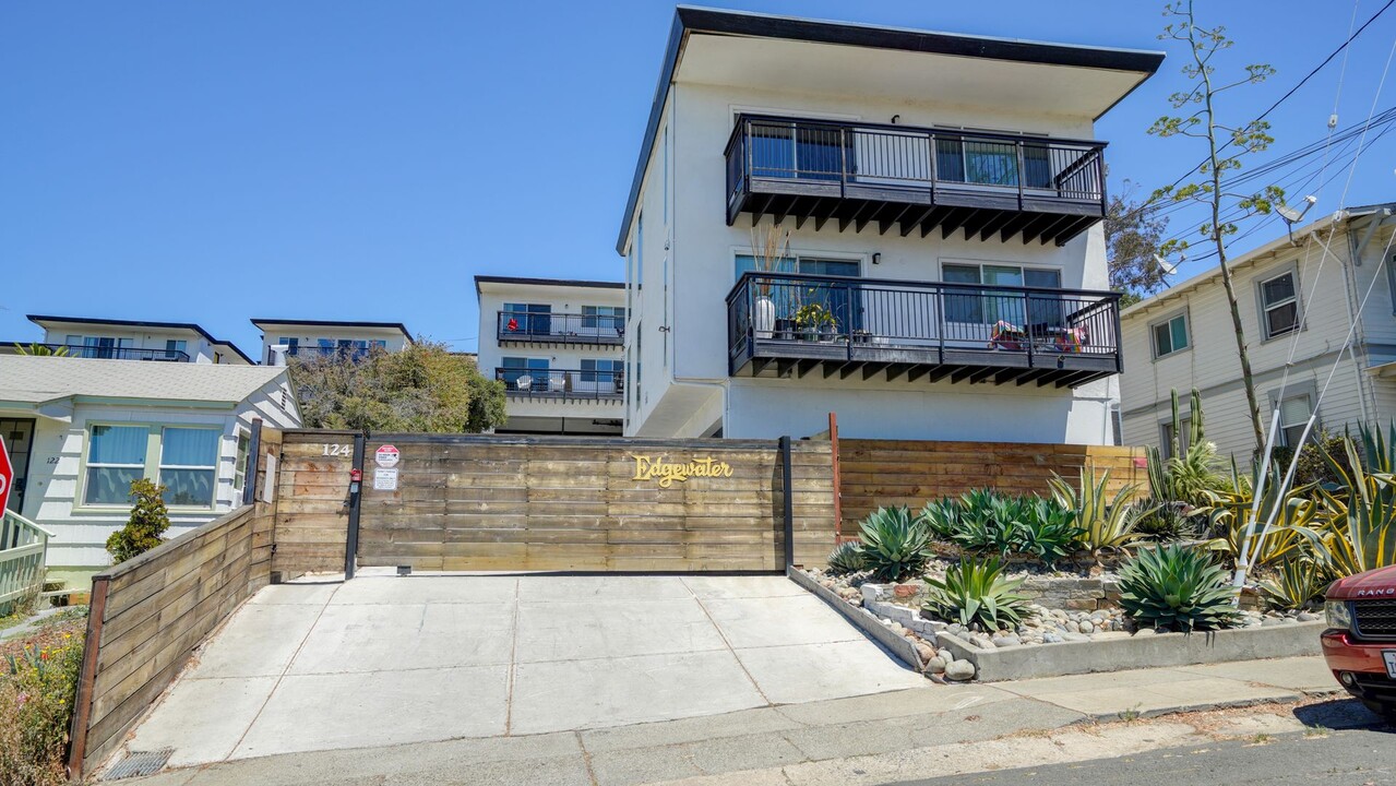 Edgewater Apartments in Vallejo, CA - Foto de edificio