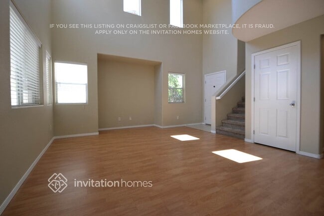 942 Cantabria Heights Ave in Las Vegas, NV - Building Photo - Building Photo