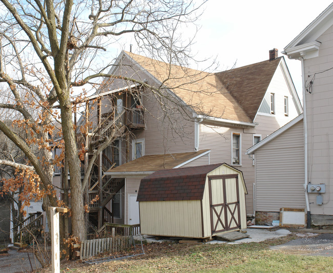 431 Willowbank St in Bellefonte, PA - Foto de edificio - Building Photo