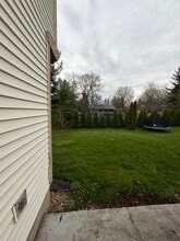 310 Powell Rd in Powell, OH - Building Photo - Building Photo