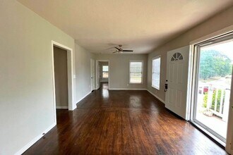 4340 Alamo Ave in Fort Worth, TX - Building Photo - Building Photo