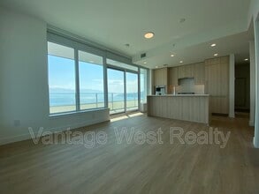1626 Water St in Kelowna, BC - Building Photo - Building Photo
