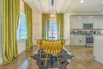 1702 Netherwood Ave in Memphis, TN - Foto de edificio - Building Photo