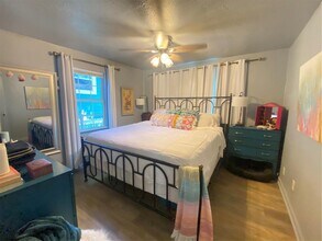 2309 E 11th St in Austin, TX - Building Photo - Building Photo