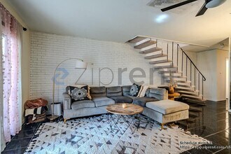 7825 Rue St Cyr St in Houston, TX - Building Photo - Building Photo