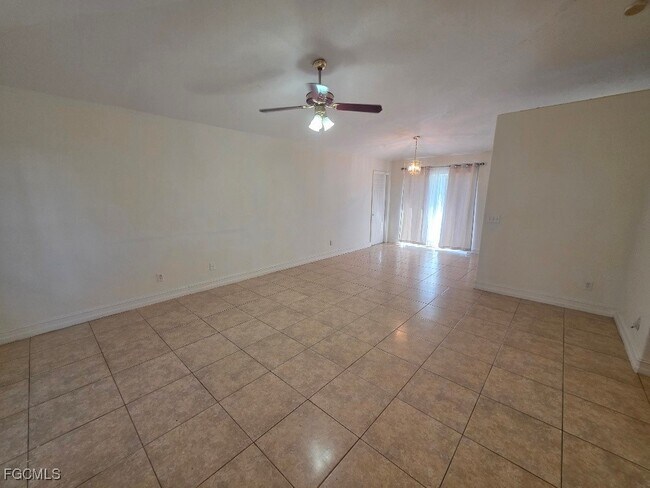 3405 24th St W in Lehigh Acres, FL - Building Photo - Building Photo
