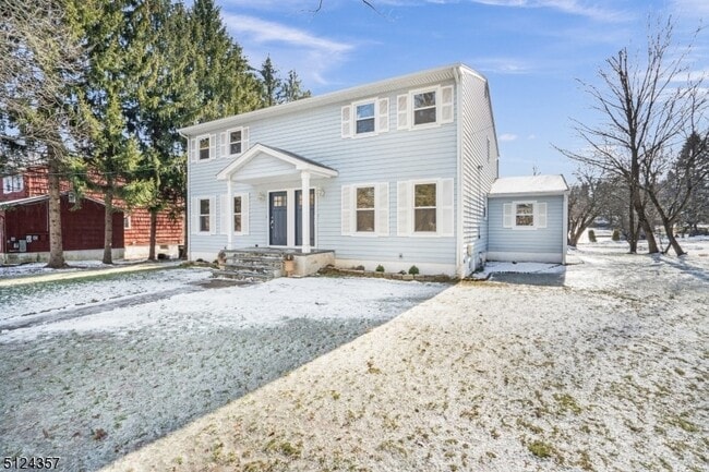 property at 1 Tempe Wick Rd