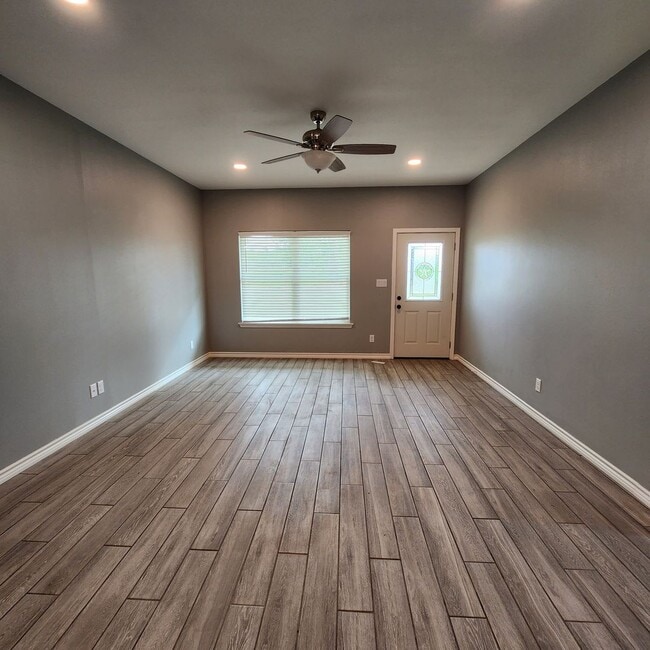 3262 Farm to Market 1275 in Nacogdoches, TX - Building Photo - Building Photo
