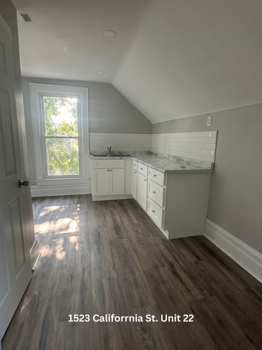 1523 California St in Columbus, IN - Building Photo